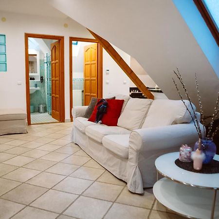 Kiralyszeke Apartman Eger Bagian luar foto