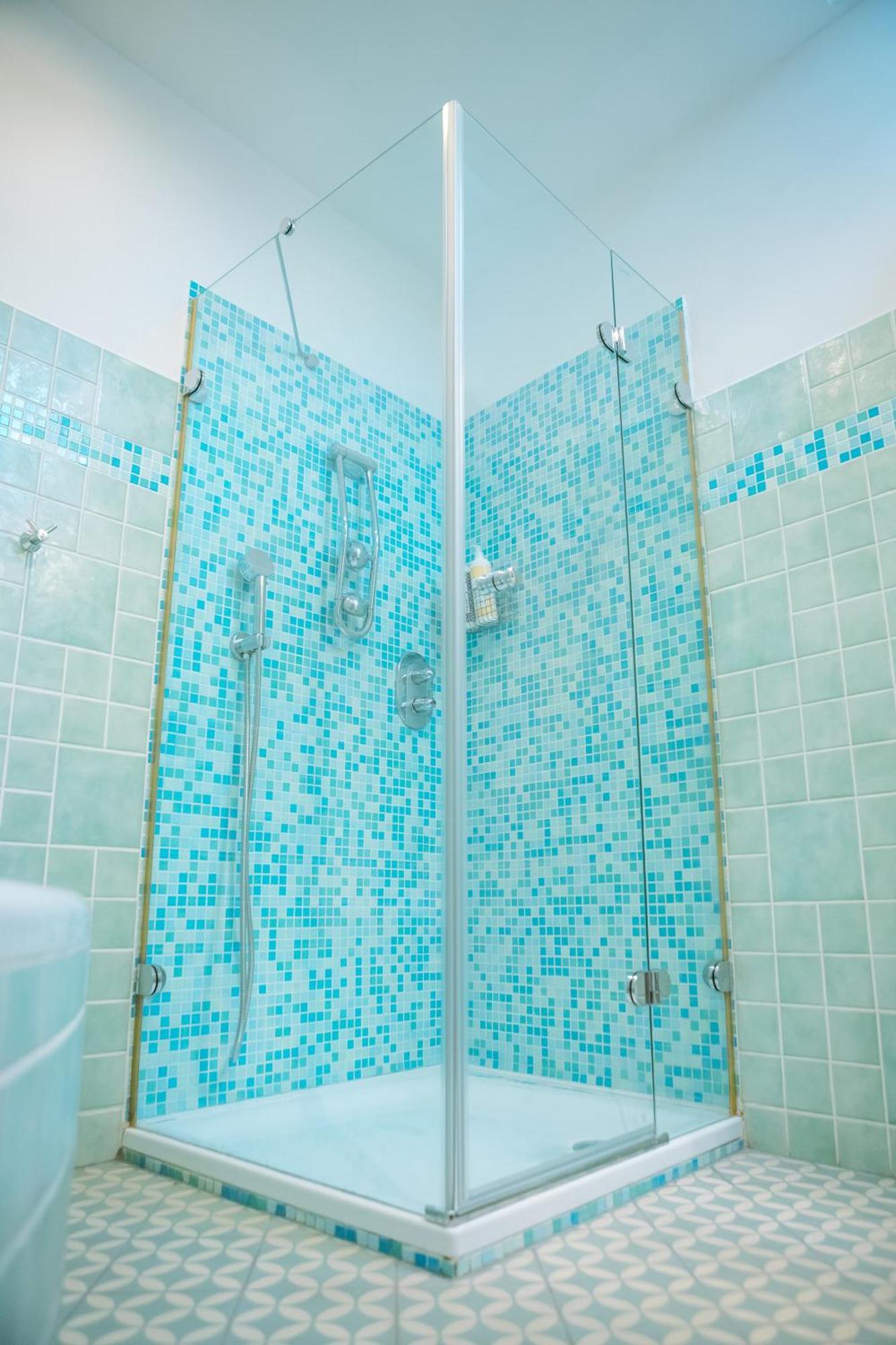 Kiralyszeke Apartman Eger Bagian luar foto