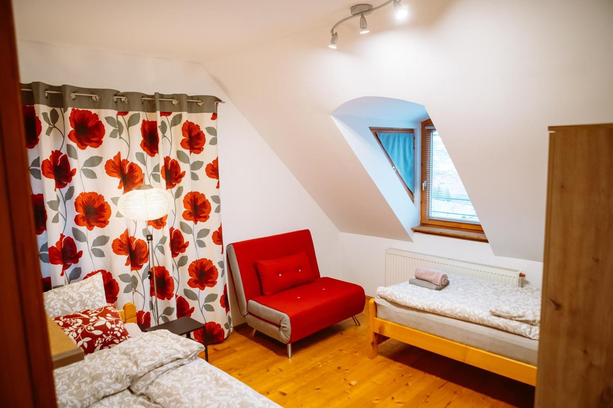 Kiralyszeke Apartman Eger Bagian luar foto