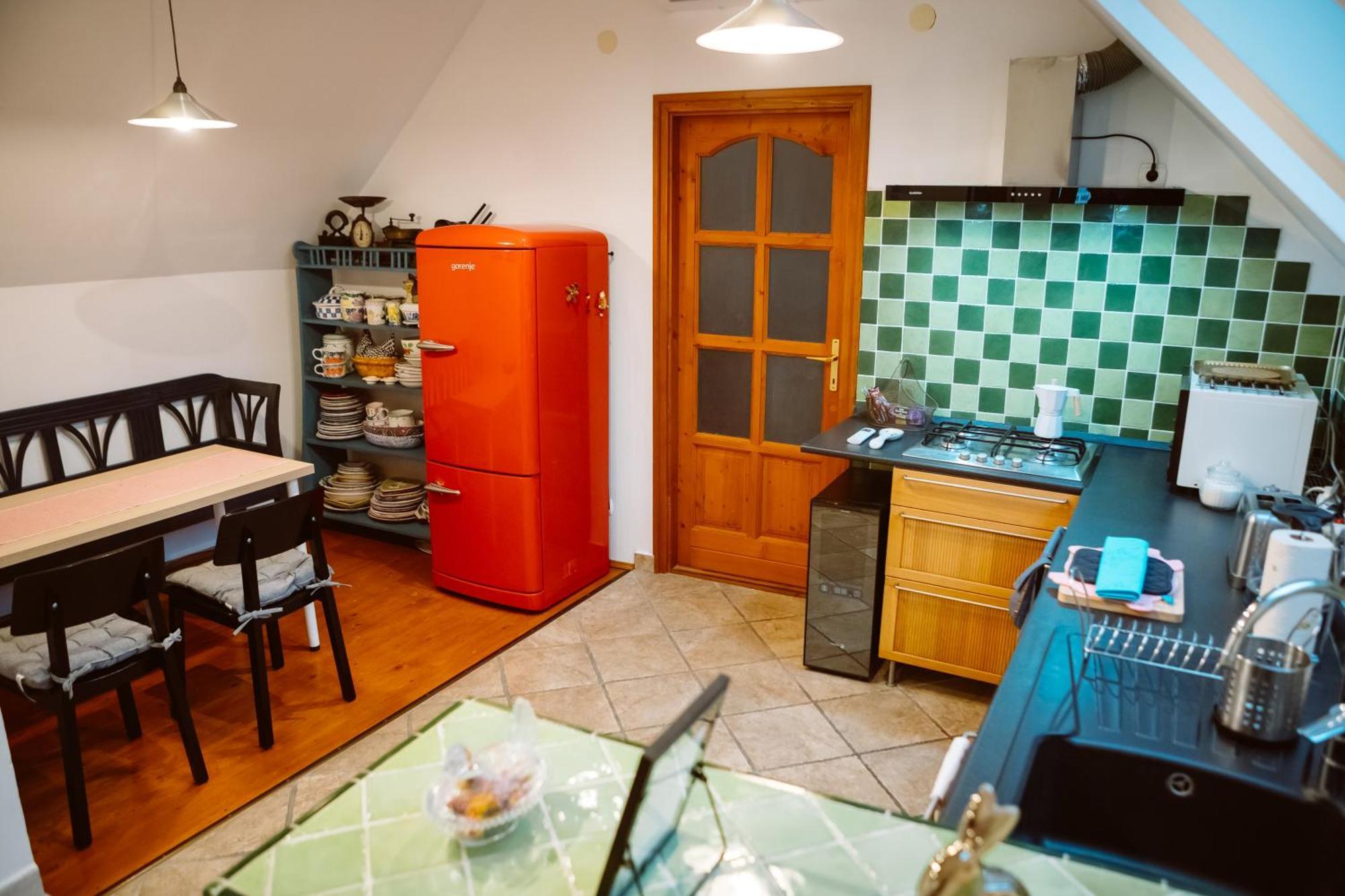 Kiralyszeke Apartman Eger Bagian luar foto