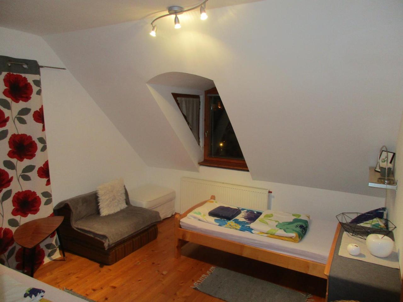 Kiralyszeke Apartman Eger Bagian luar foto