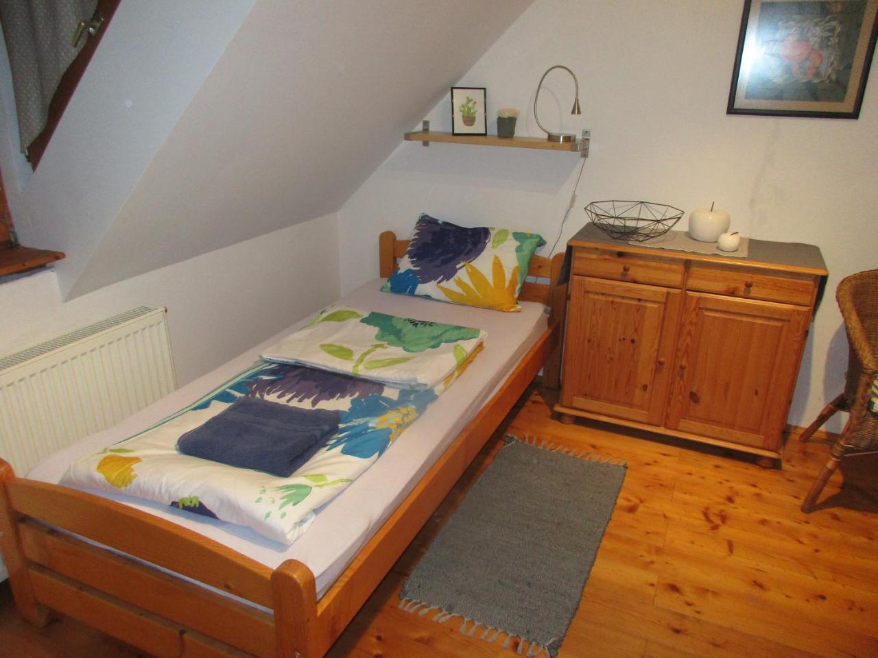 Kiralyszeke Apartman Eger Bagian luar foto