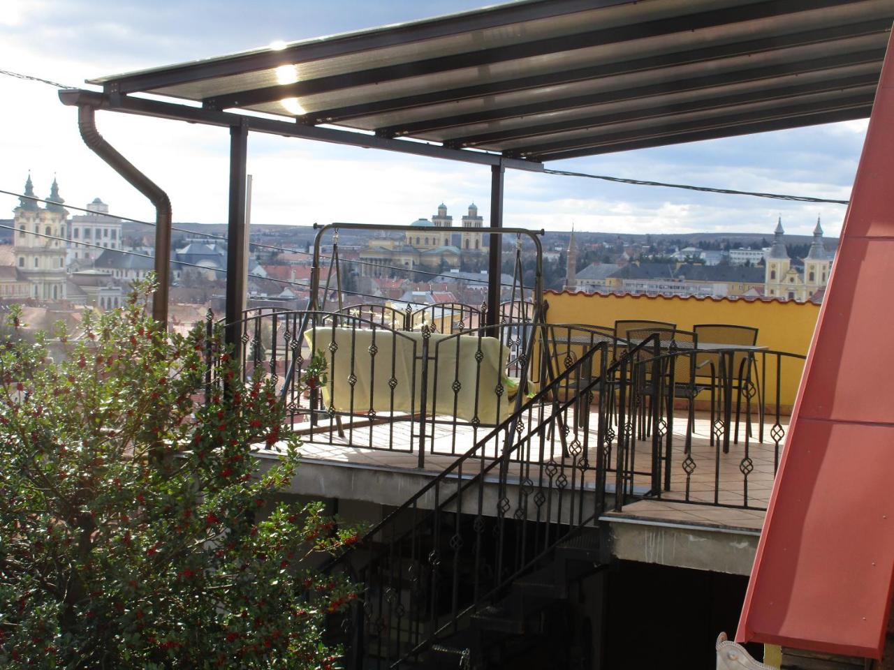 Kiralyszeke Apartman Eger Bagian luar foto